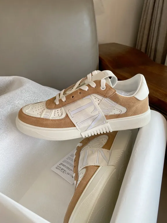 Valentino Shoe 